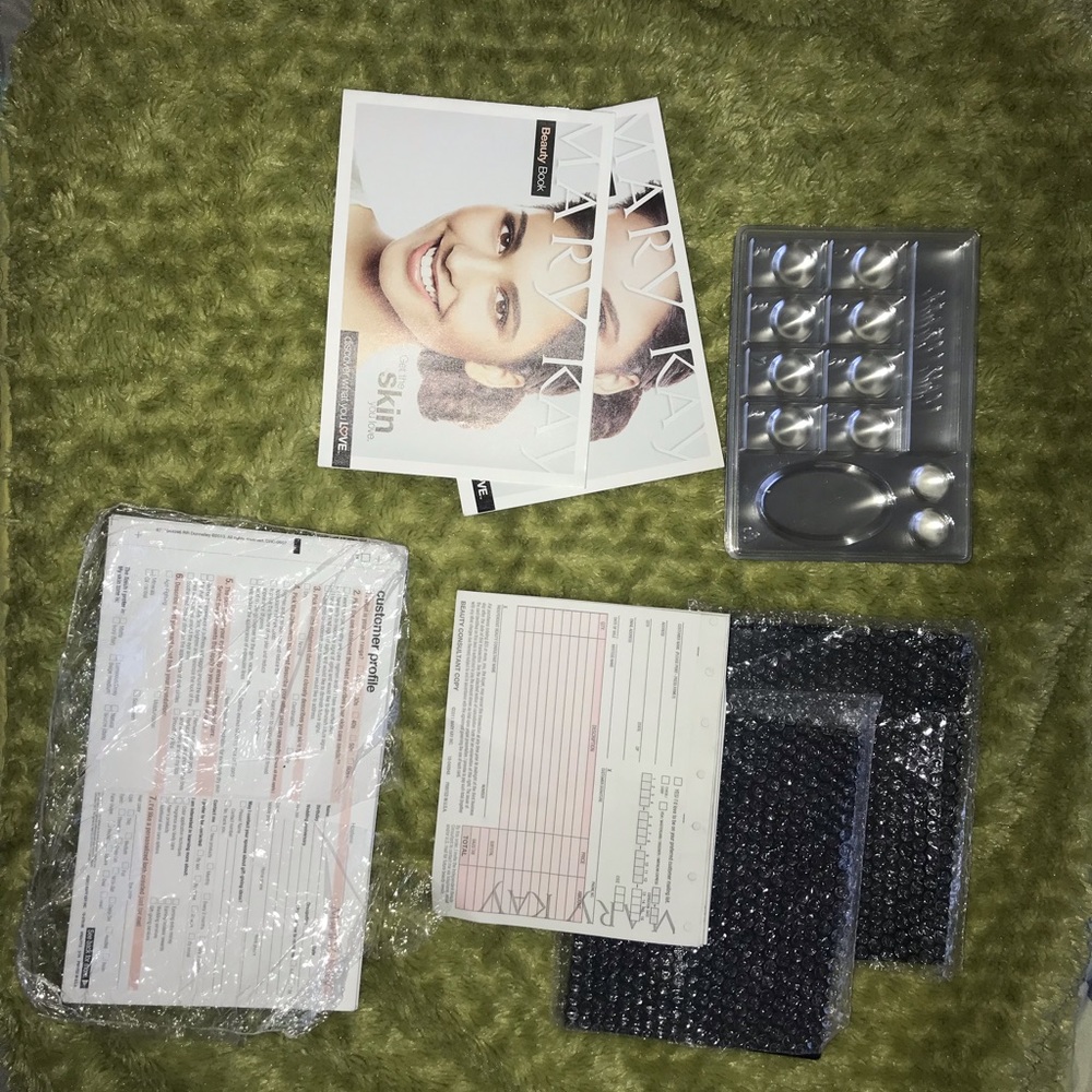 Mary Kay Beauty Consultant Supplies